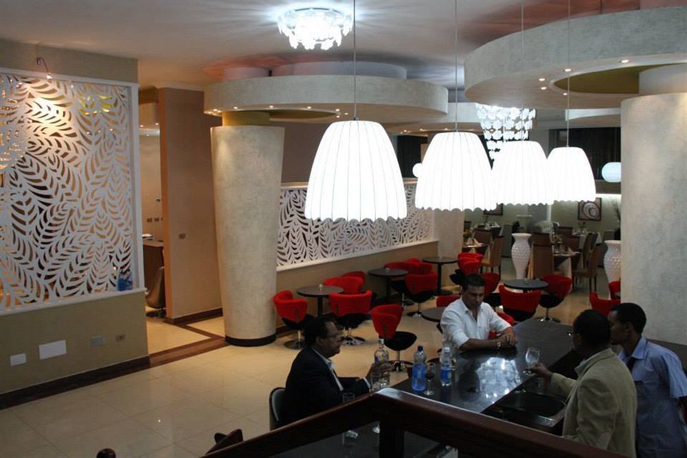 Cyan Hotel Addis-Abeba Extérieur photo