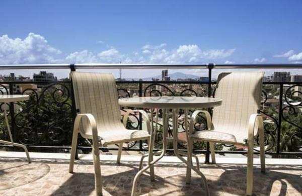 Cyan Hotel Addis-Abeba Extérieur photo