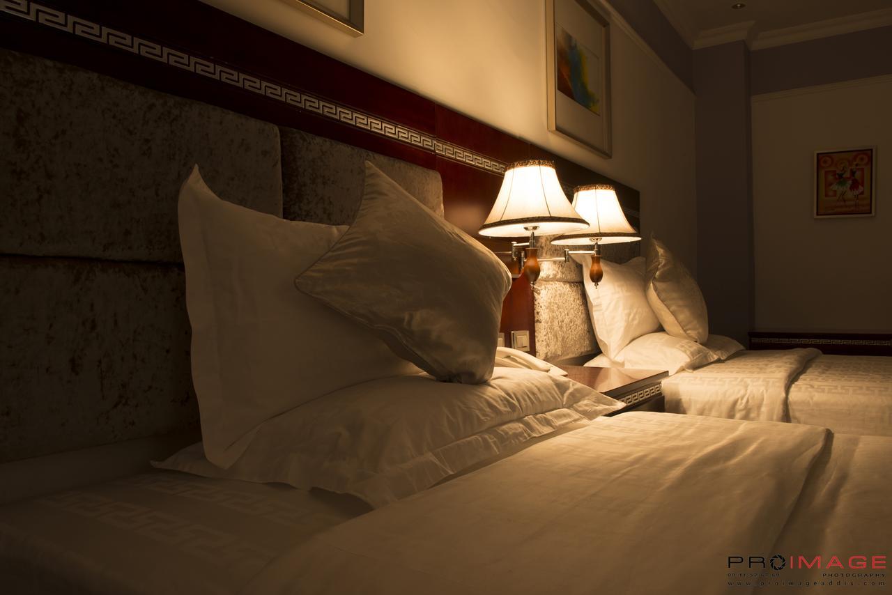 Cyan Hotel Addis-Abeba Extérieur photo